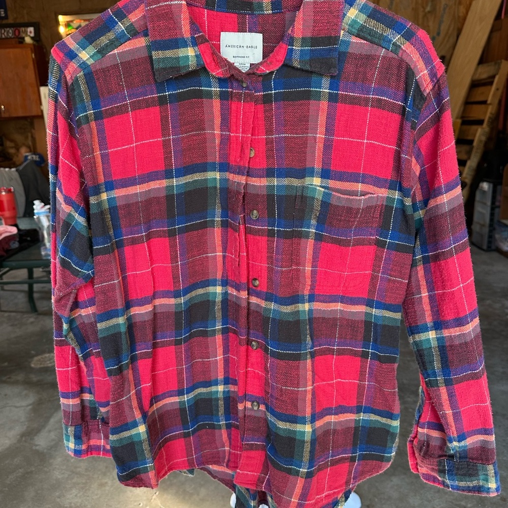 American Eagle Outfitters Red Plaid Button Down Shirt